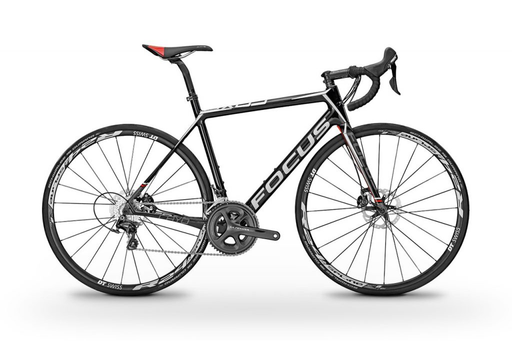 The best road bike of the material and size best suited for you